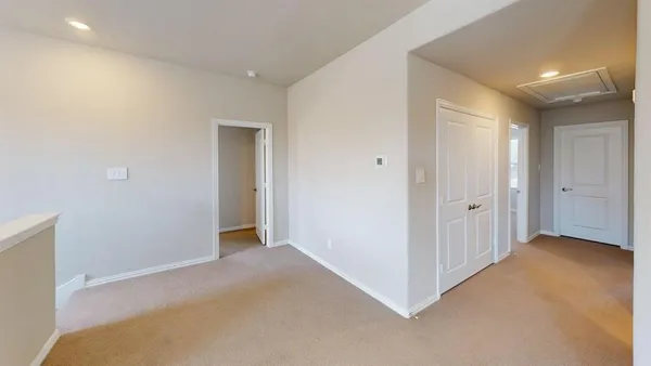 $2,700 | 811 Buffalo Drive, Lowry Crossing, TX 75069