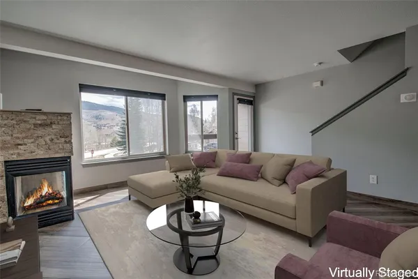 $899,000 | 293 Kestrel Lane, Silverthorne, CO 80498