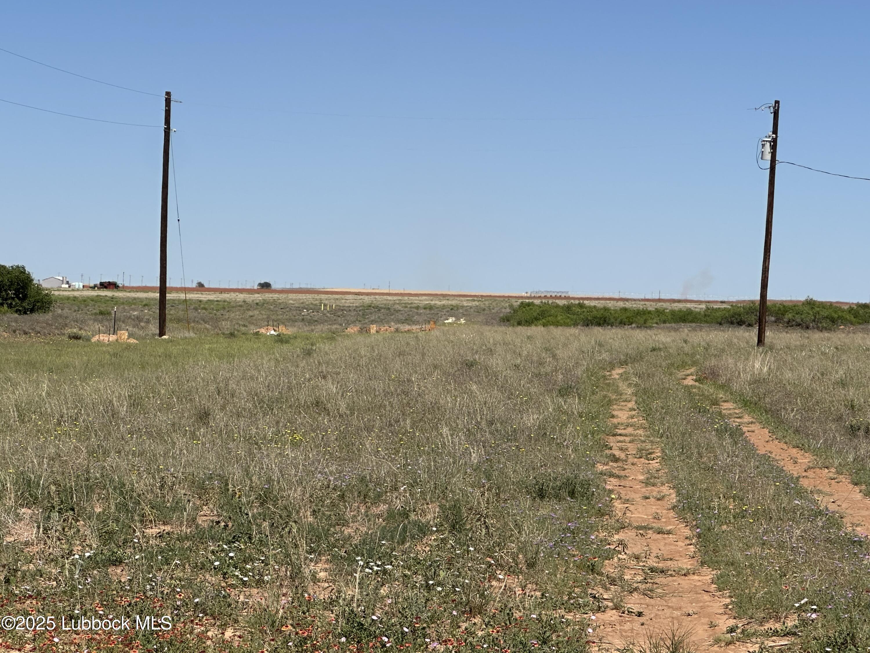630 County Road 535 Meadow, TX 79345 - Photo 1 of 5 IMG_4698