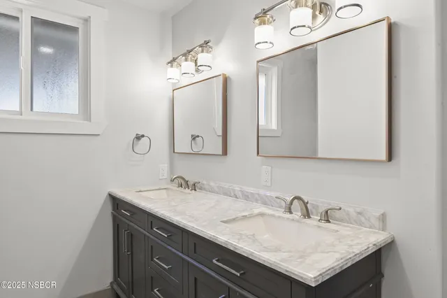 $1,250,000 | 684 Clubhouse Drive, Santa Maria, CA 93455