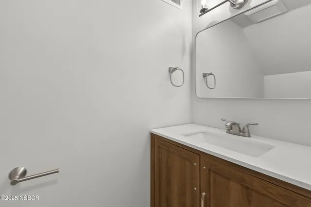 $1,250,000 | 684 Clubhouse Drive, Santa Maria, CA 93455