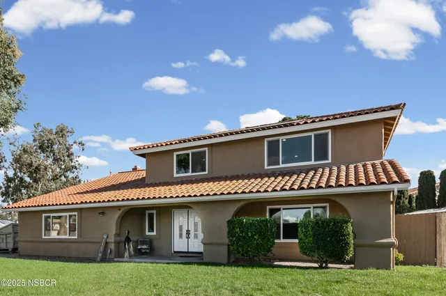 $1,250,000 | 684 Clubhouse Drive, Santa Maria, CA 93455
