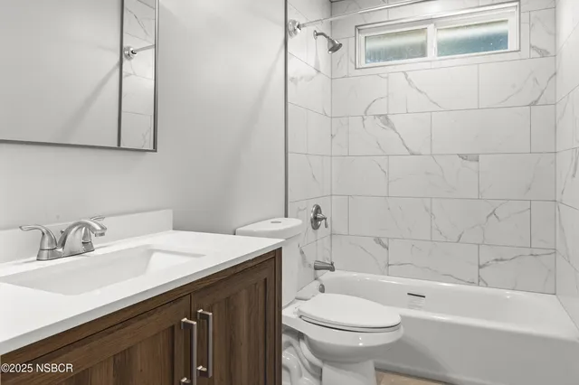 $1,250,000 | 684 Clubhouse Drive, Santa Maria, CA 93455