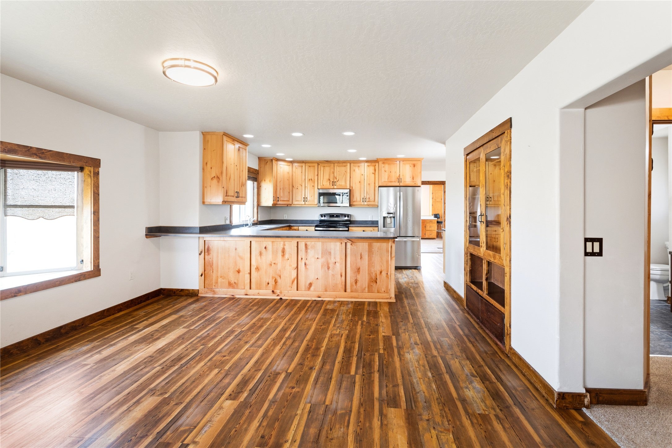 41187 Tower Road Polson, MT 59860 - Photo 5 of 33 Gallery Image 5