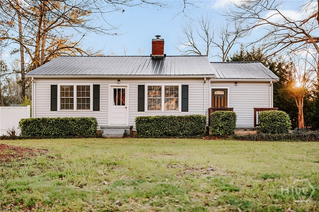 549 Gholston Street Comer, GA 30629 - Photo 1 of 49
