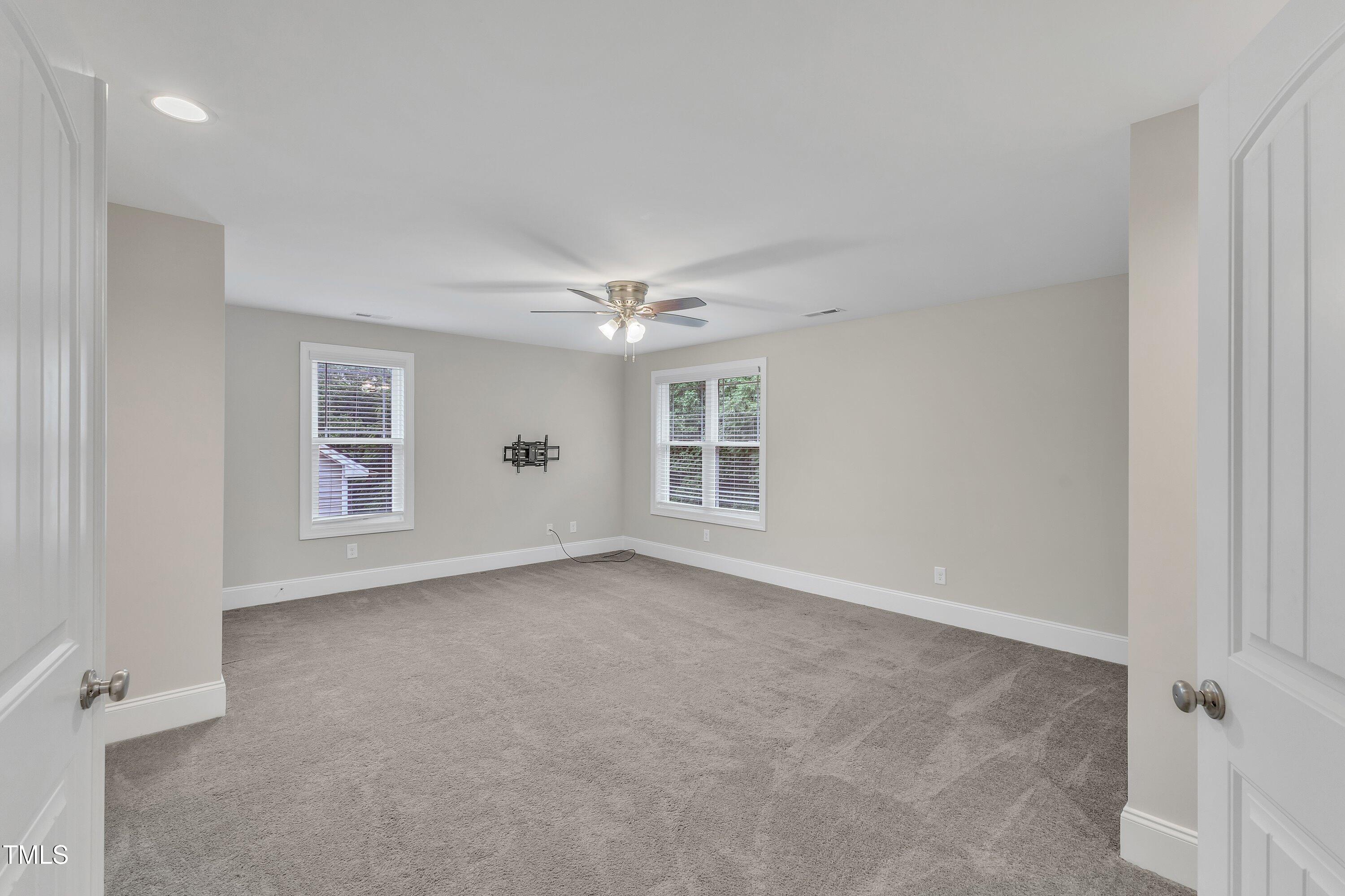 5412 Robbins Drive Raleigh, NC 27610 - Photo 22 of 38 25-5412 Robbins Dr-30