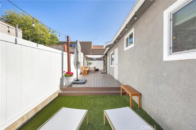 a view of outdoor space