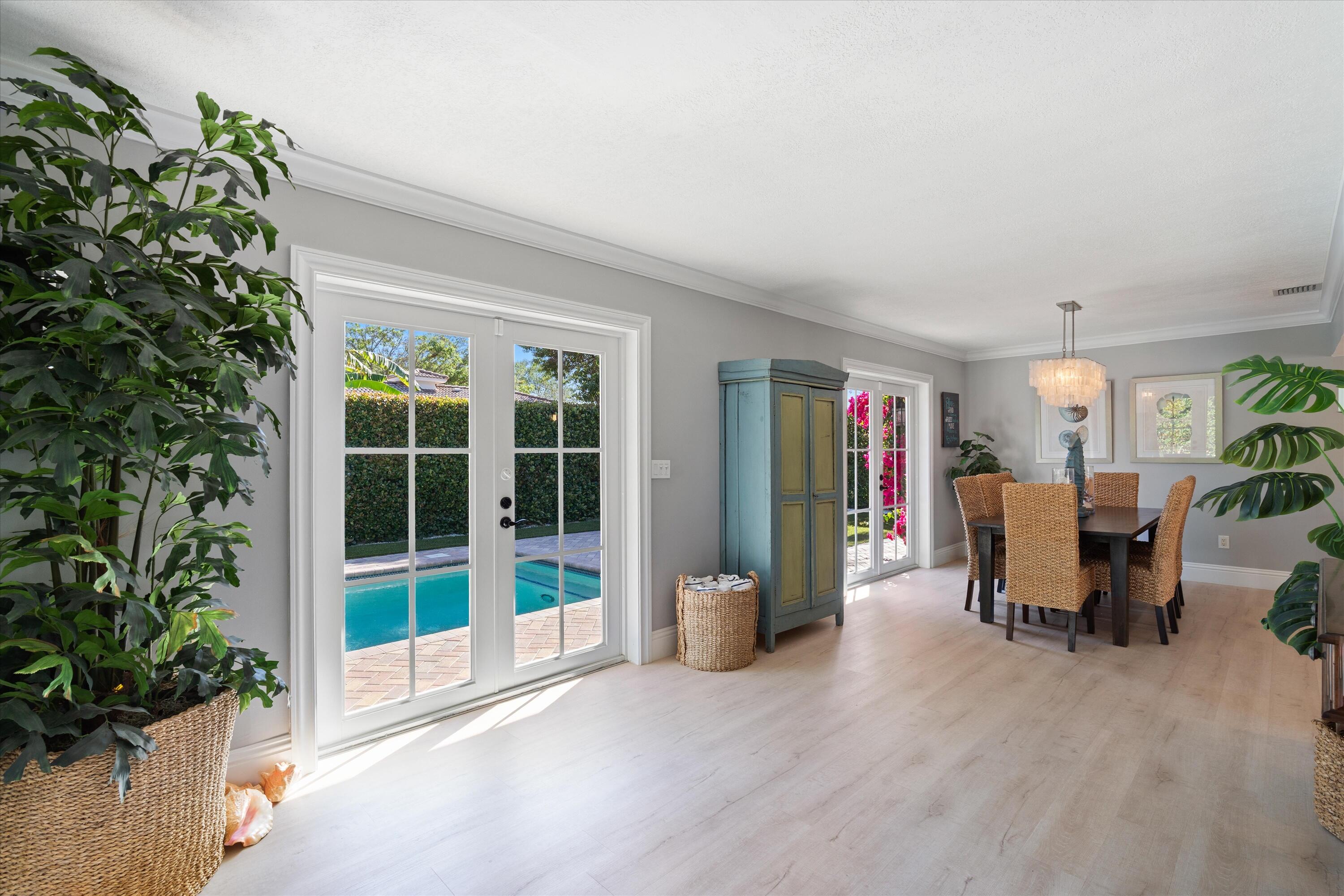 370 Northeast 32nd Street Boca Raton, FL 33431 - Photo 14 of 39 Dining Area