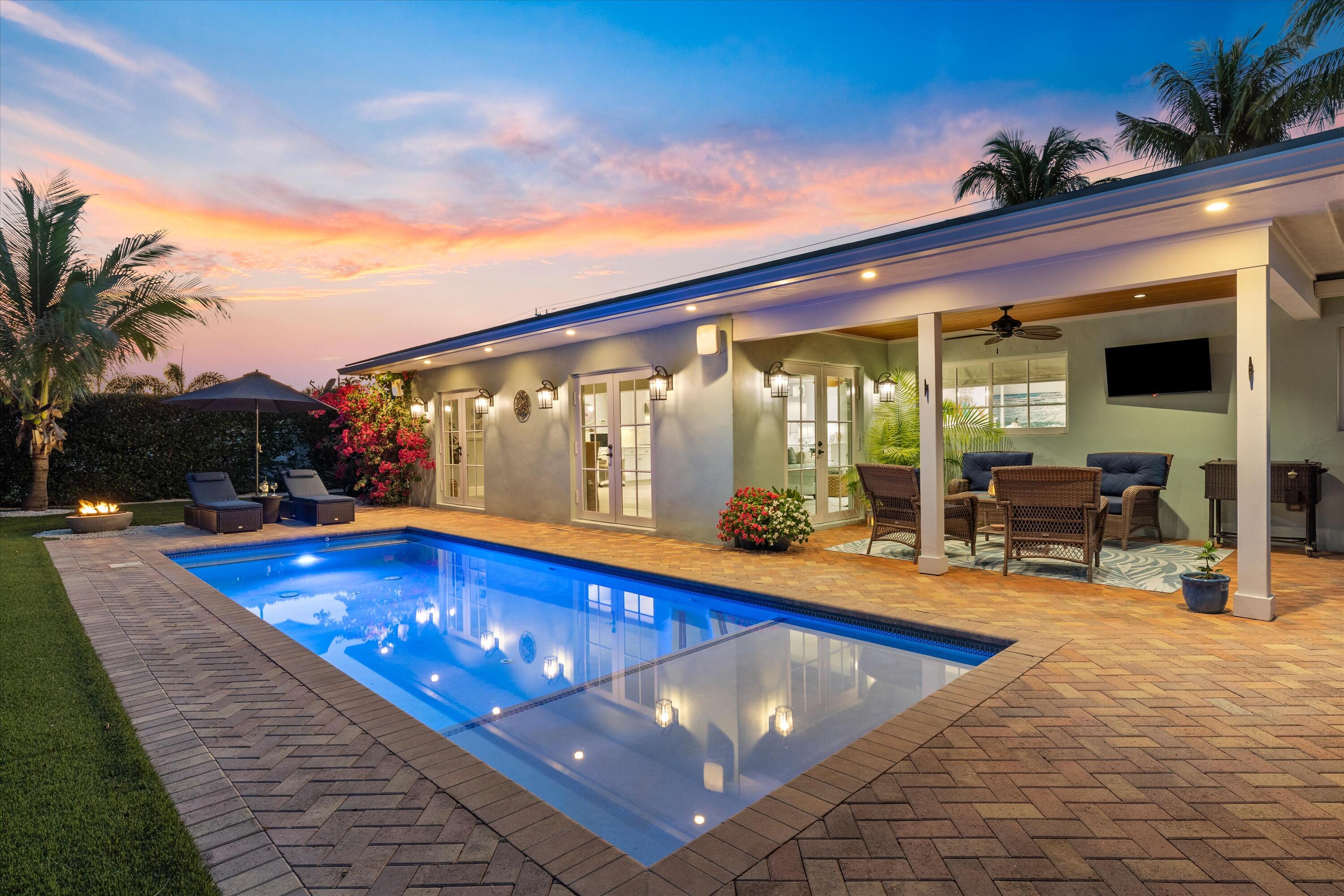 370 Northeast 32nd Street Boca Raton, FL 33431 - Photo 32 of 39 Pool Area
