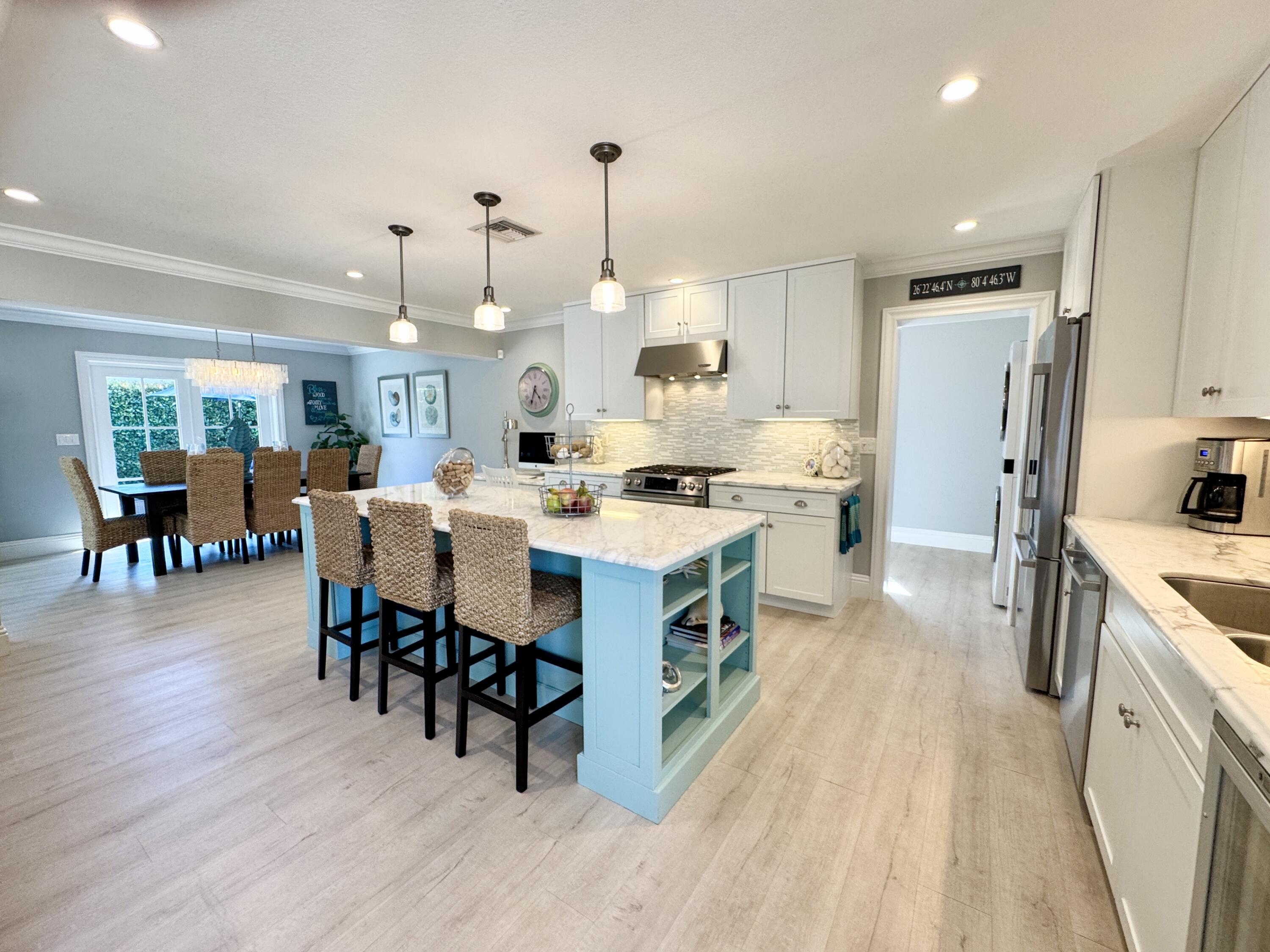 370 Northeast 32nd Street Boca Raton, FL 33431 - Photo 8 of 39 Kitchen