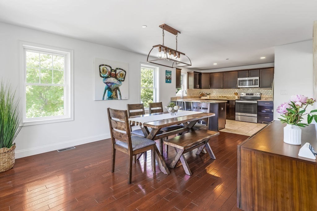 30 Webster Street, Unit 4 Needham, MA 02494 - Photo 11 of 28