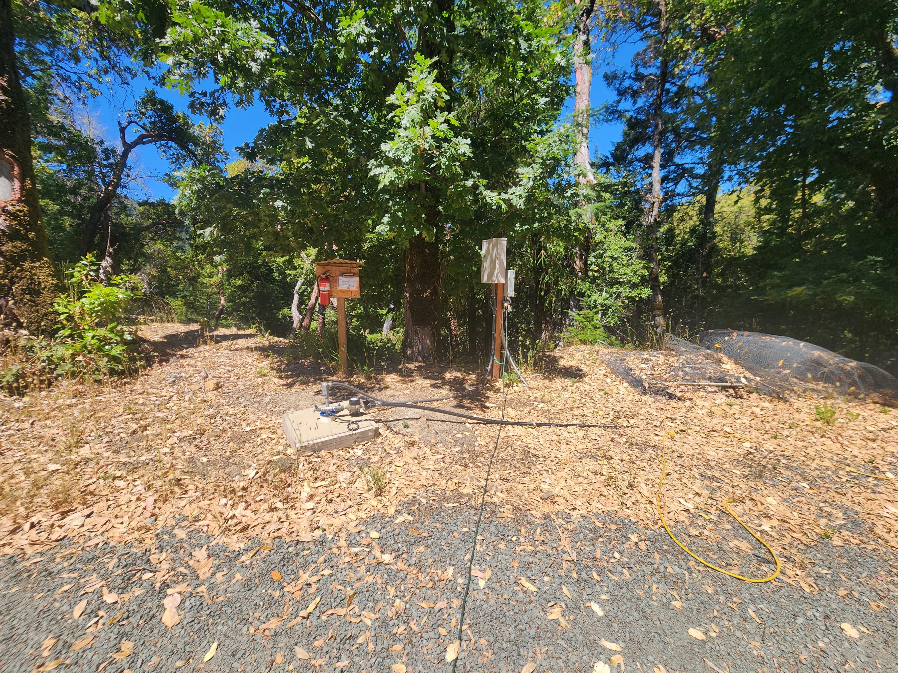 3814 Thomas Road Miranda, CA 95553 - Photo 21 of 37 Gallery Image 21