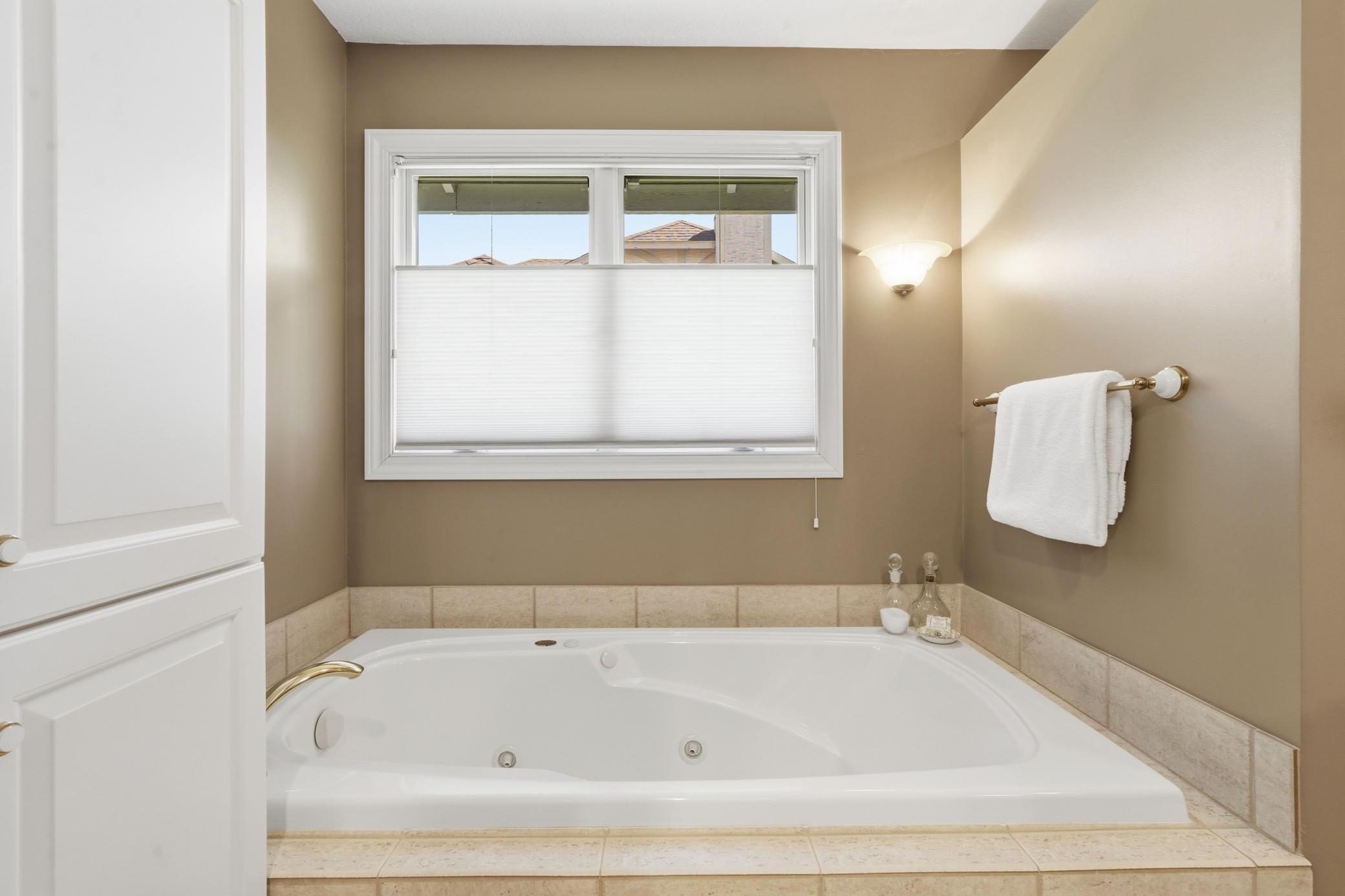 7990 Island Road Eden Prairie, MN 55347 - Photo 23 of 48