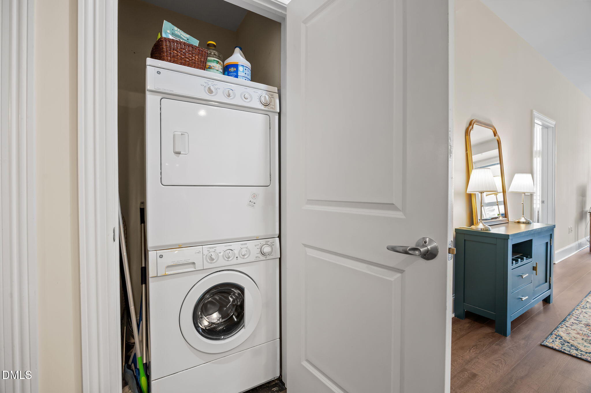 400 West North Street, Unit 718 Raleigh, NC 27603 - Photo 11 of 42 5-web-or-mls-IMG_9101