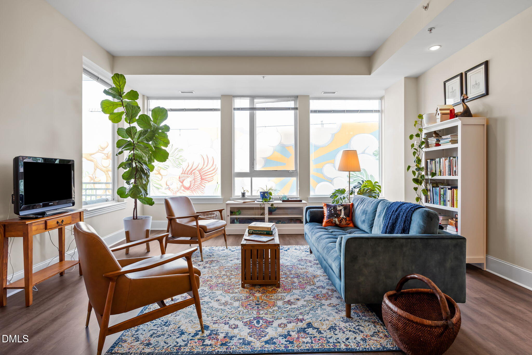 400 West North Street, Unit 718 Raleigh, NC 27603 - Photo 2 of 42 7-web-or-mls-IMG_9107