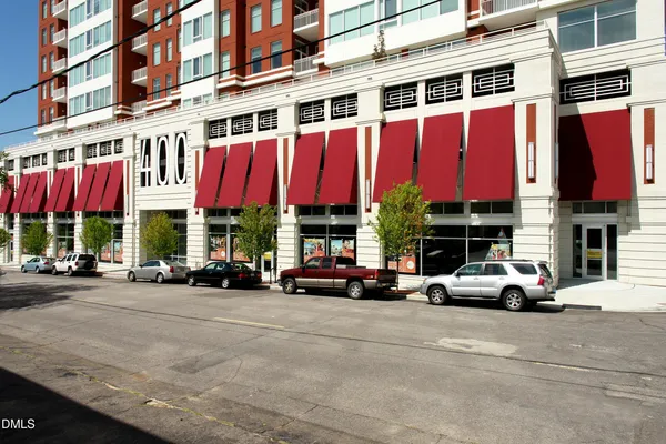a car parked in front of a building
