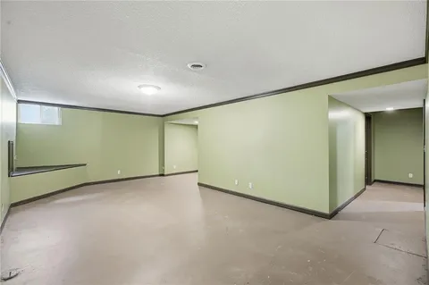$400,000 | 4742 Mund Road, Shawnee, KS 66218
