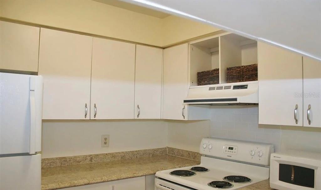 2735 Southwest 35th Place, Unit 1607 Gainesville, FL 32608 - Photo 5 of 14