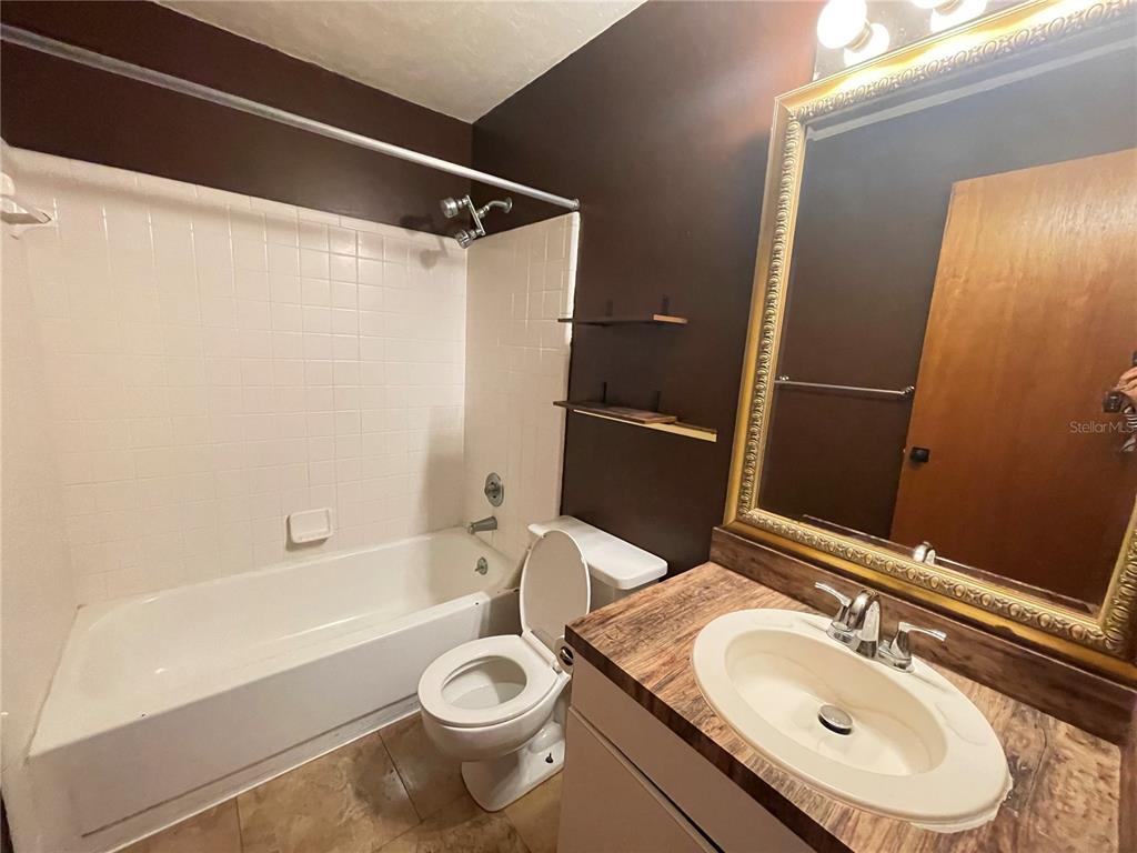 2735 Southwest 35th Place, Unit 1607 Gainesville, FL 32608 - Photo 10 of 14