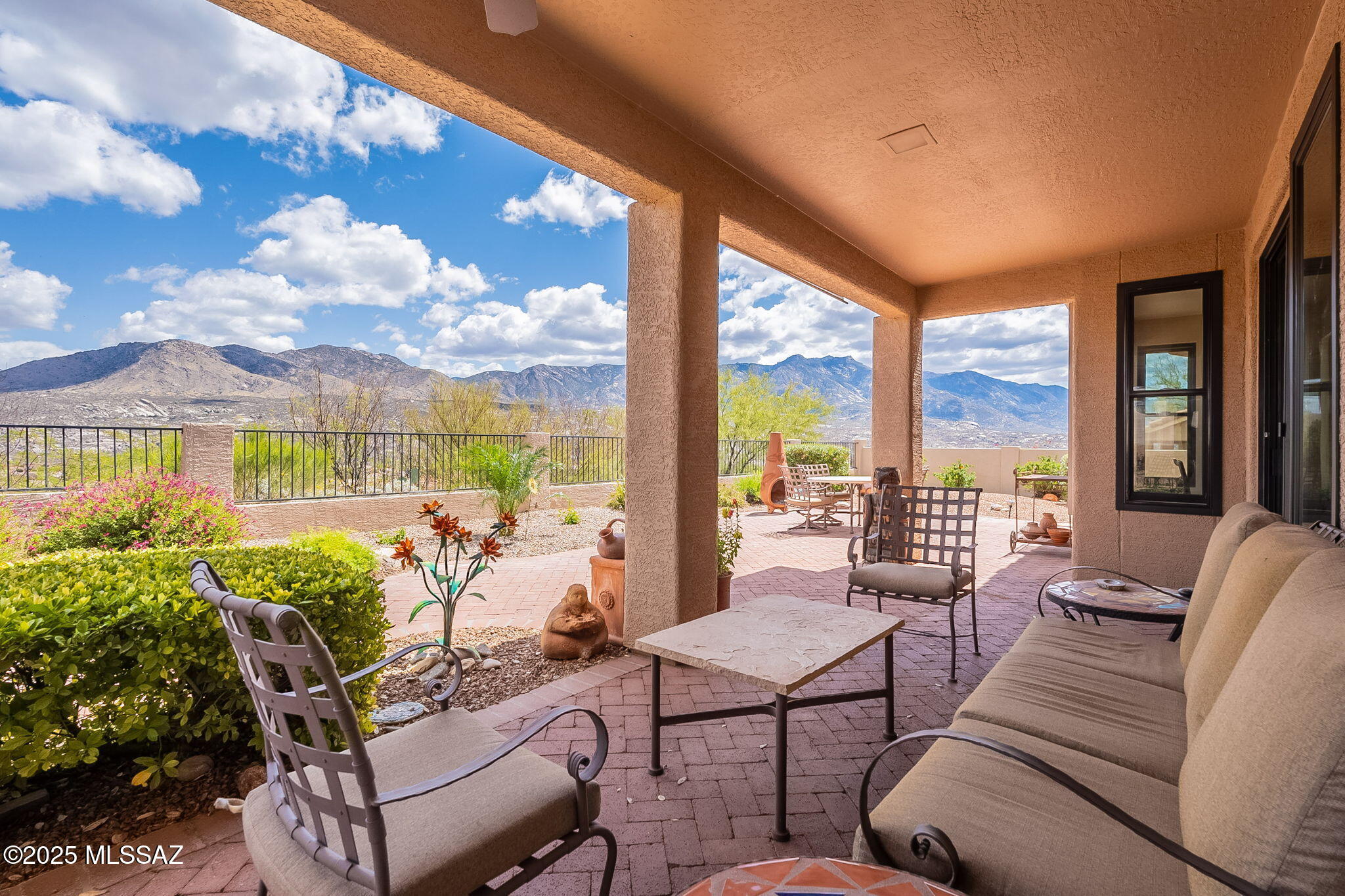 65272 East Emerald Ridge Drive Tucson, AZ 85739 - Photo 8 of 48
