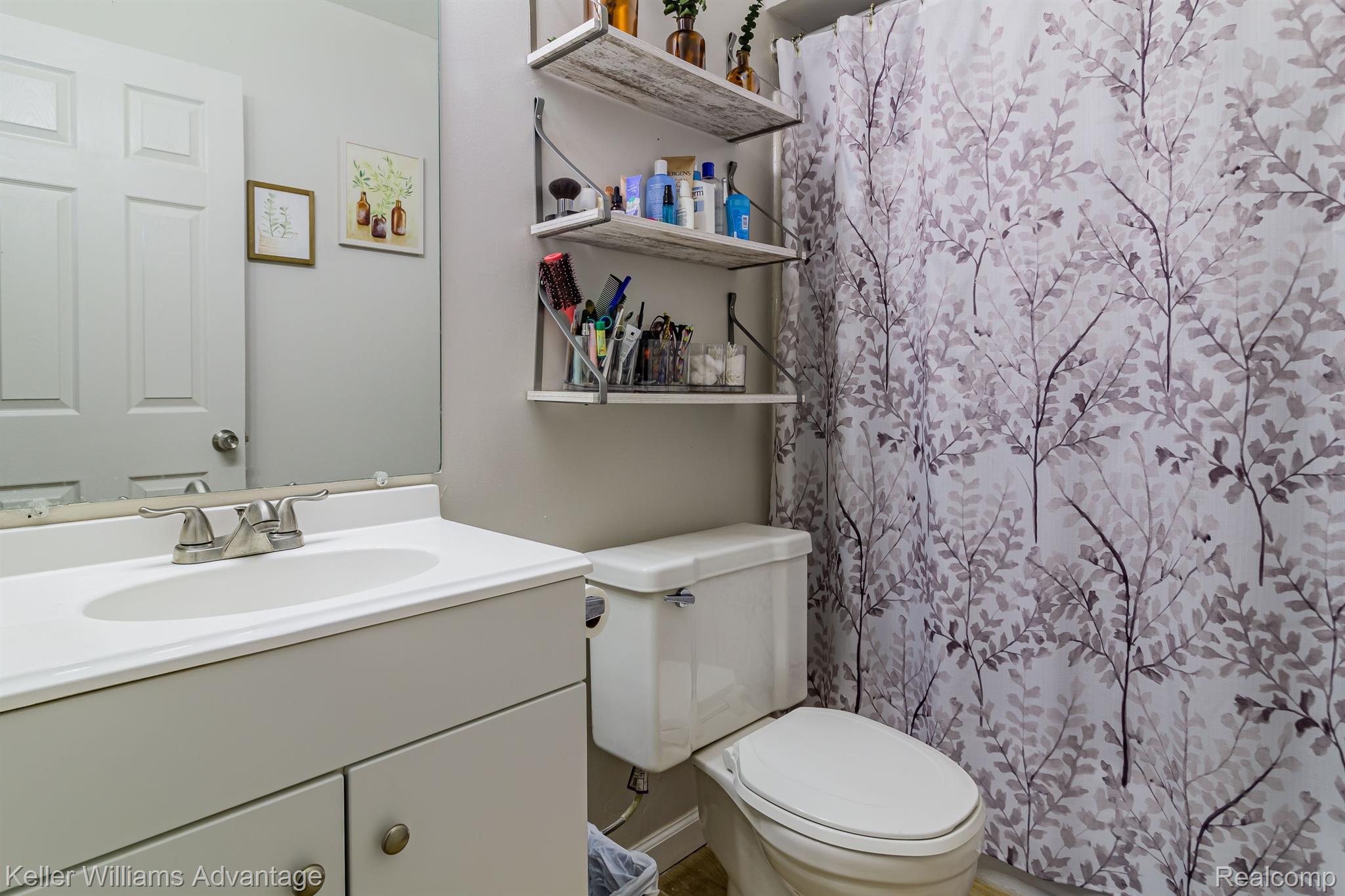 31195 Hoover Road Warren, MI 48093 - Photo 22 of 31 Gallery Image 22
