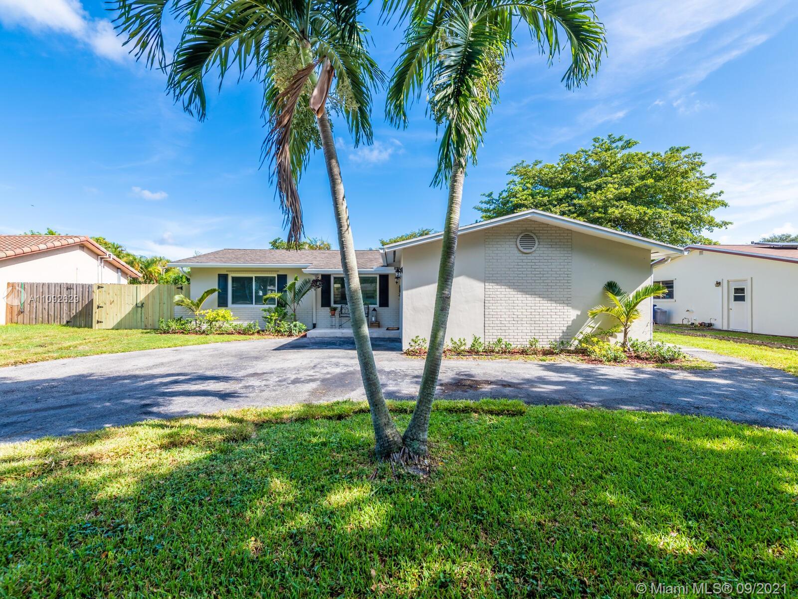 10253 Southwest 50th Street Cooper City, FL 33328 - Photo 3 of 53