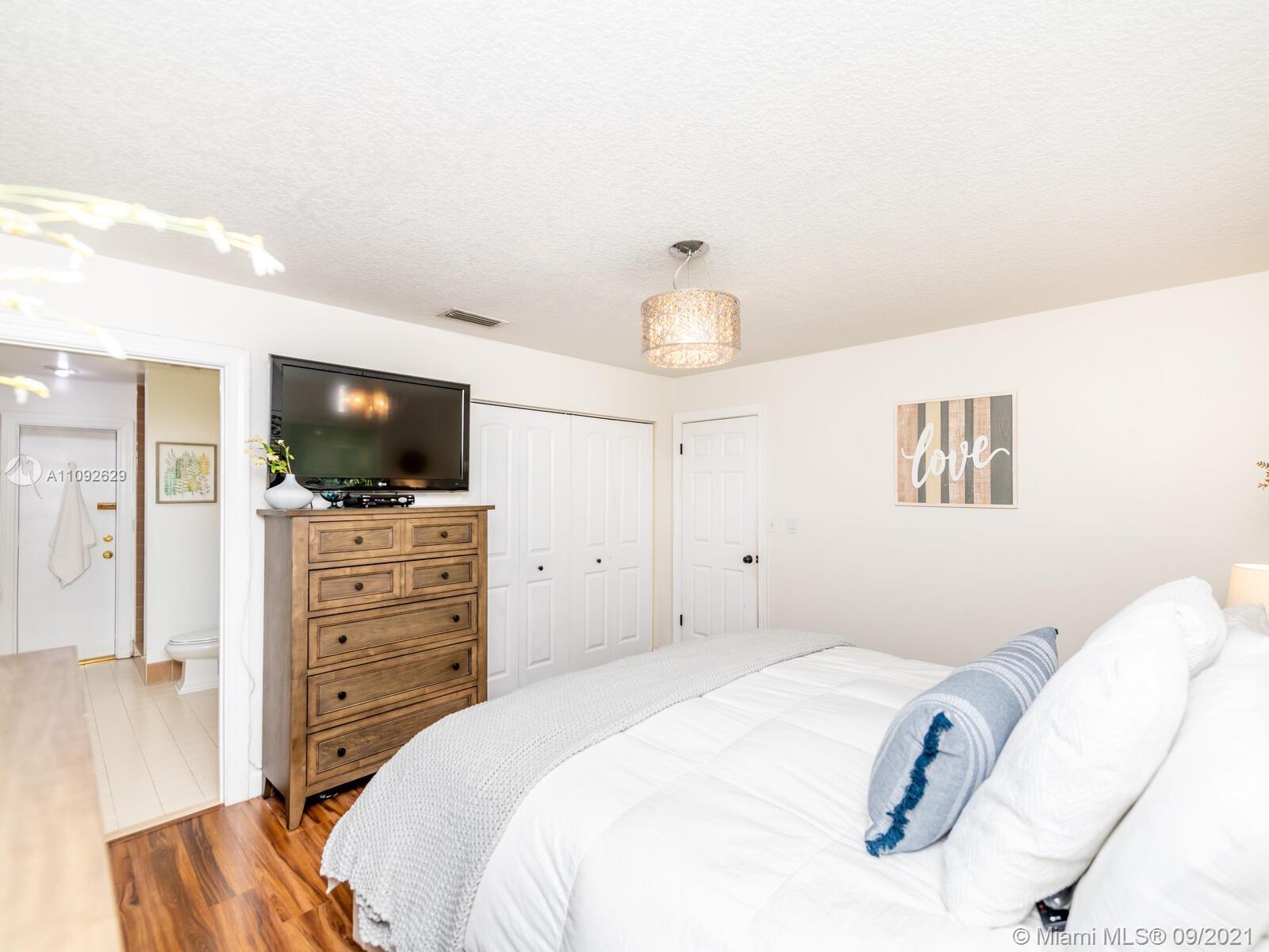 10253 Southwest 50th Street Cooper City, FL 33328 - Photo 27 of 53