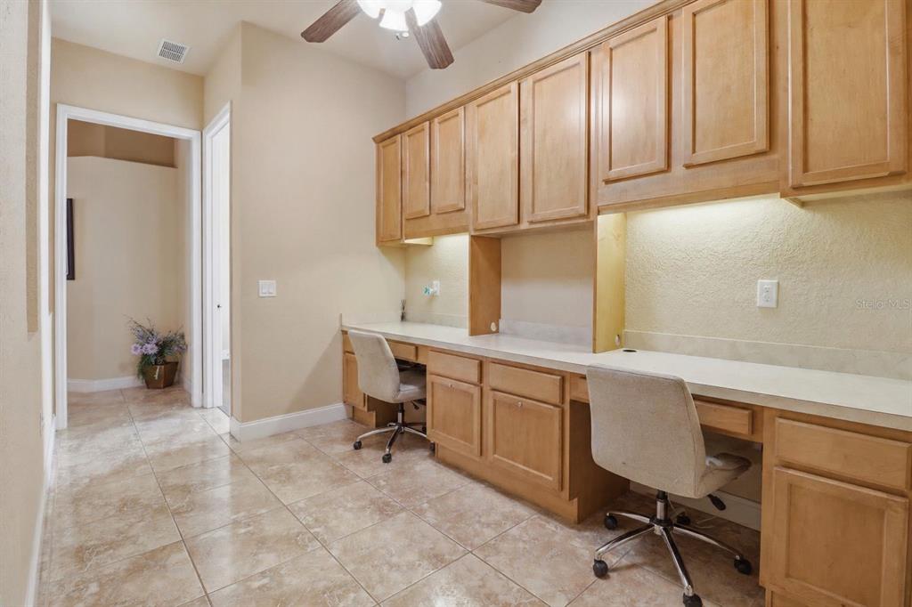 2125 Southeast 25th Loop Ocala, FL 34471 - Photo 31 of 60 a view of a workspace with furniture