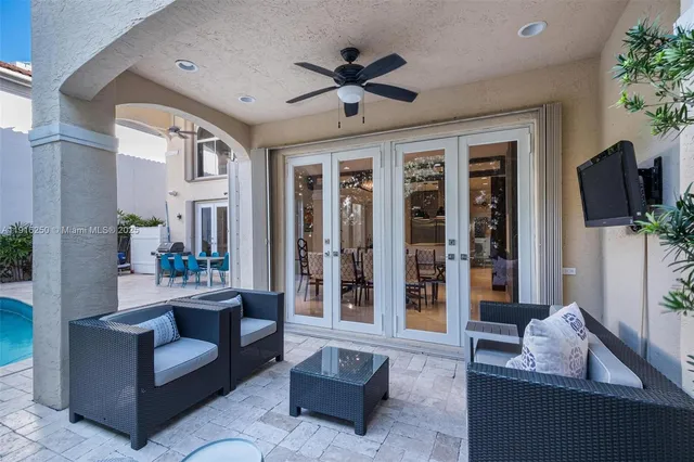 a view of outdoor space and porch