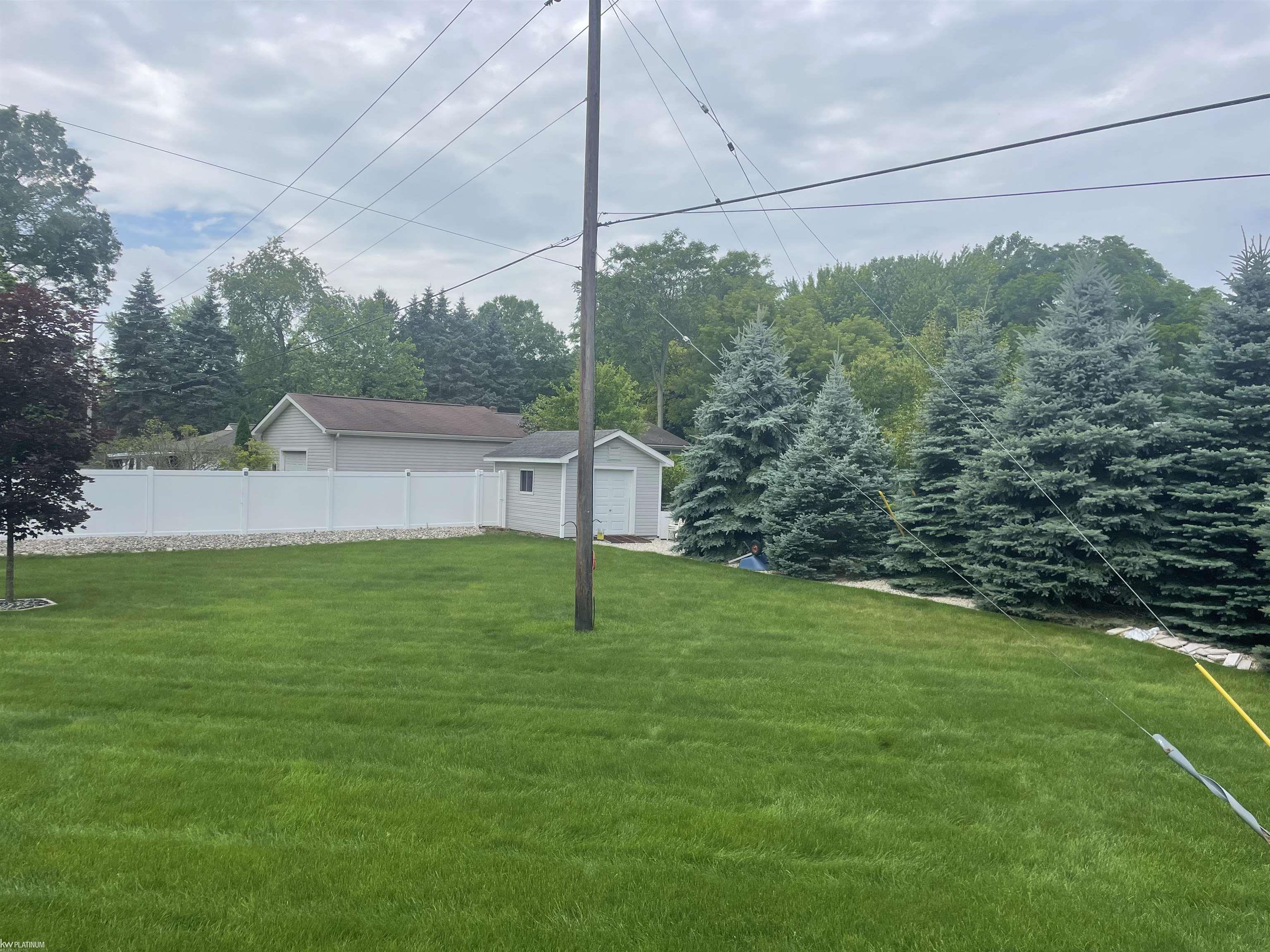 9216 Field Road Algonac, MI 48001 - Photo 32 of 33