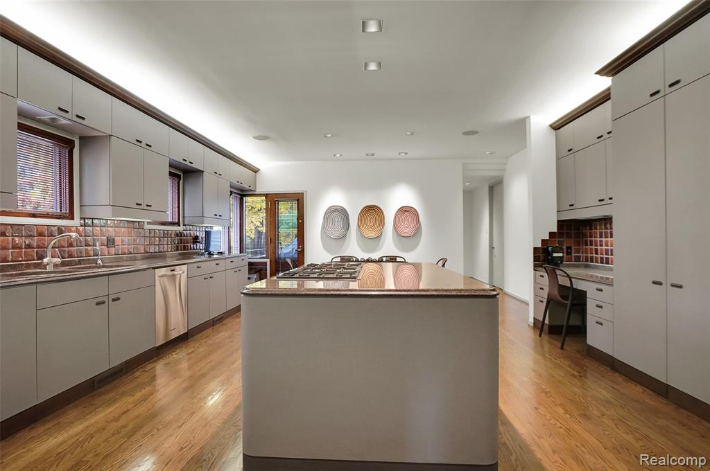1335 Trowbridge Road Bloomfield Hills, MI 48304 - Photo 20 of 70