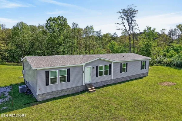 $384,900 | 132 Treble Lane, Sparta, TN 38583