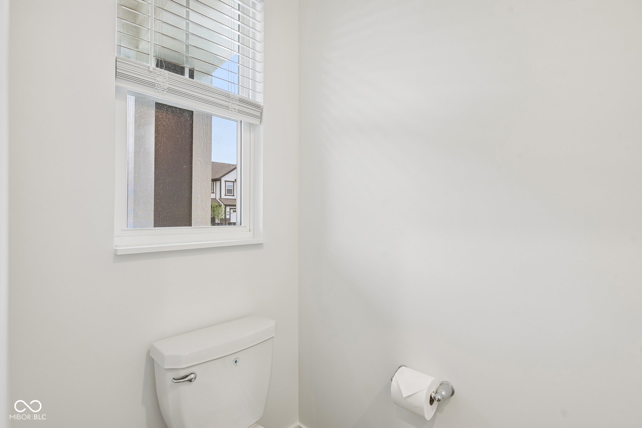 15274 Farrington Road Fishers, IN 46037 - Photo 19 of 45