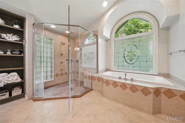 $1,715,000 | 311 Larimore Valley Drive, Wildwood, MO 63005