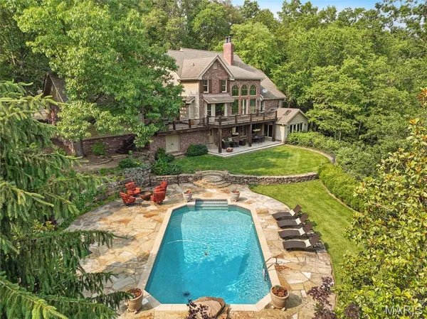 $1,715,000 | 311 Larimore Valley Drive, Wildwood, MO 63005