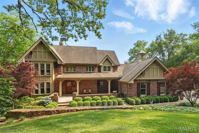 $1,795,000 | 311 Larimore Valley Drive, Wildwood, MO 63005