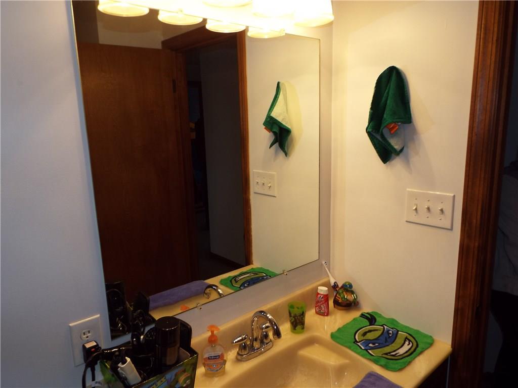 499 Vankirk Ridge Road Washington, PA 15301 - Photo 16 of 25 Gallery Image 16