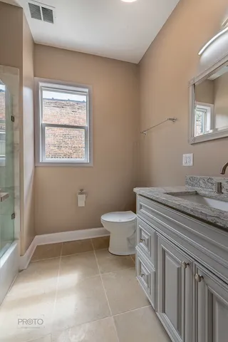 $675,000 | 35 North Mayfield Avenue, Chicago, IL 60644