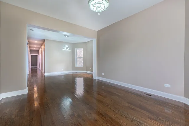 $675,000 | 35 North Mayfield Avenue, Chicago, IL 60644