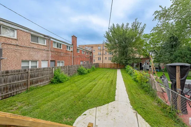 $675,000 | 35 North Mayfield Avenue, Chicago, IL 60644