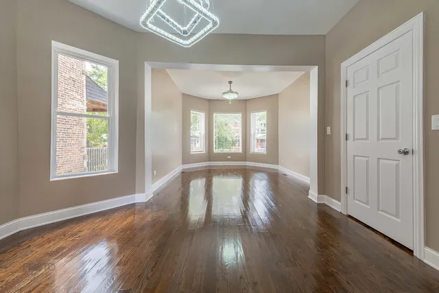 $675,000 | 35 North Mayfield Avenue, Chicago, IL 60644