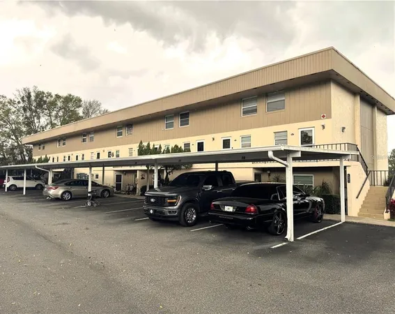 $209,900 | 410 East Orlando Avenue, Unit 19A, Ocoee, FL 34761