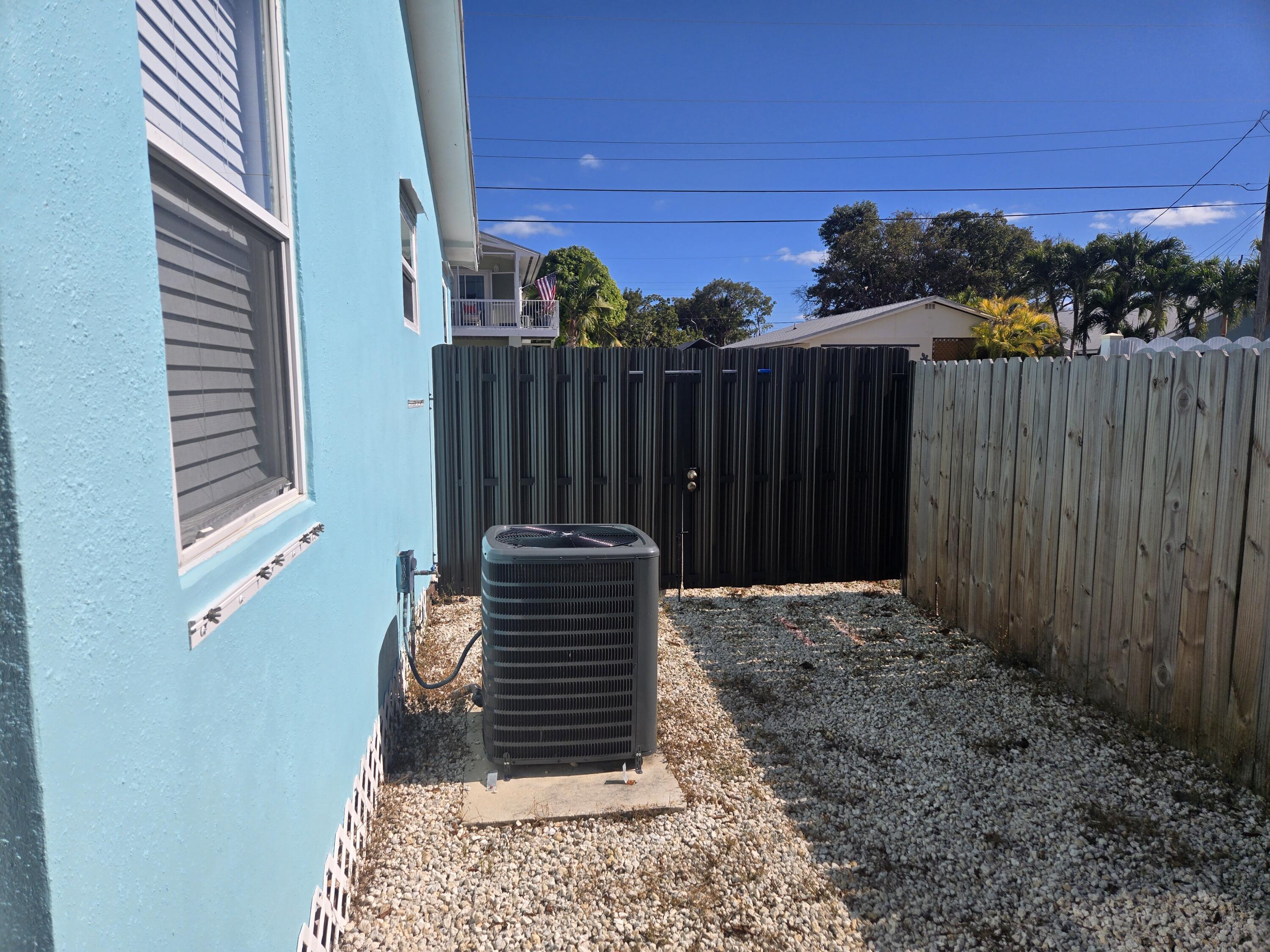 37 Orange Drive Key Largo, FL 33037 - Photo 12 of 12 a view of outdoor space and deck
