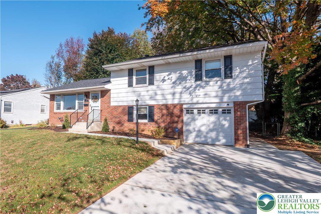 1918 Pinehurst Road Bethlehem, PA 18018 - Photo 2 of 22 Gallery Image 2