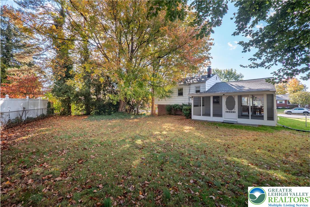 1918 Pinehurst Road Bethlehem, PA 18018 - Photo 7 of 22 Gallery Image 7