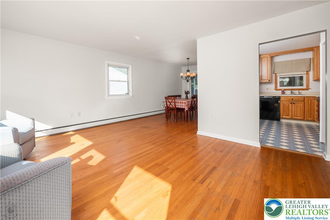 1918 Pinehurst Road Bethlehem, PA 18018 - Photo 10 of 22 Gallery Image 10