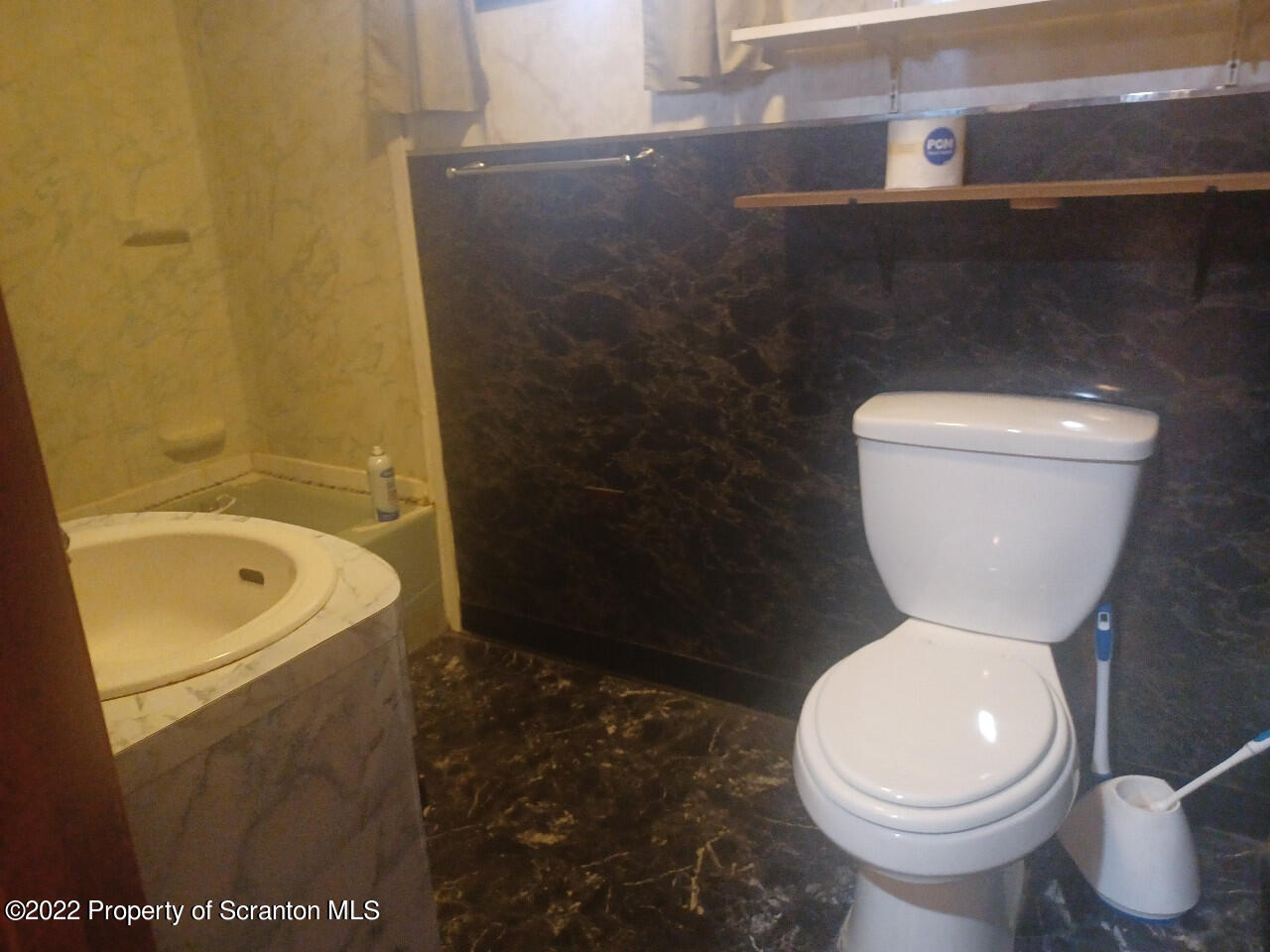 2032 Delaware Street Dunmore, PA 18512 - Photo 13 of 51 2032 DELAWARE ST 1ST FL BATHROOM PIC 1