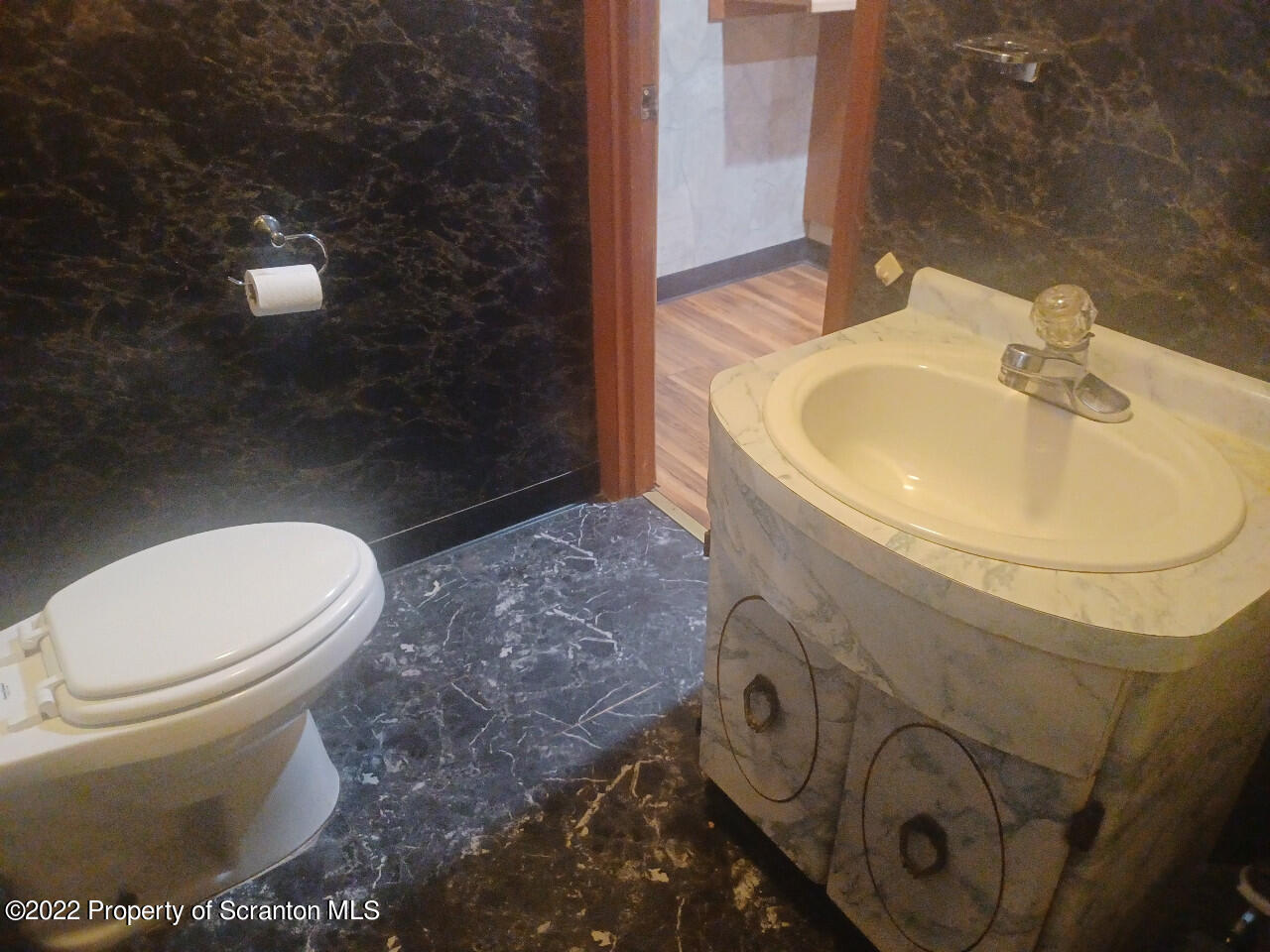 2032 Delaware Street Dunmore, PA 18512 - Photo 15 of 51 2032 DELAWARE ST 1ST FLR BATHROOM PIC 3