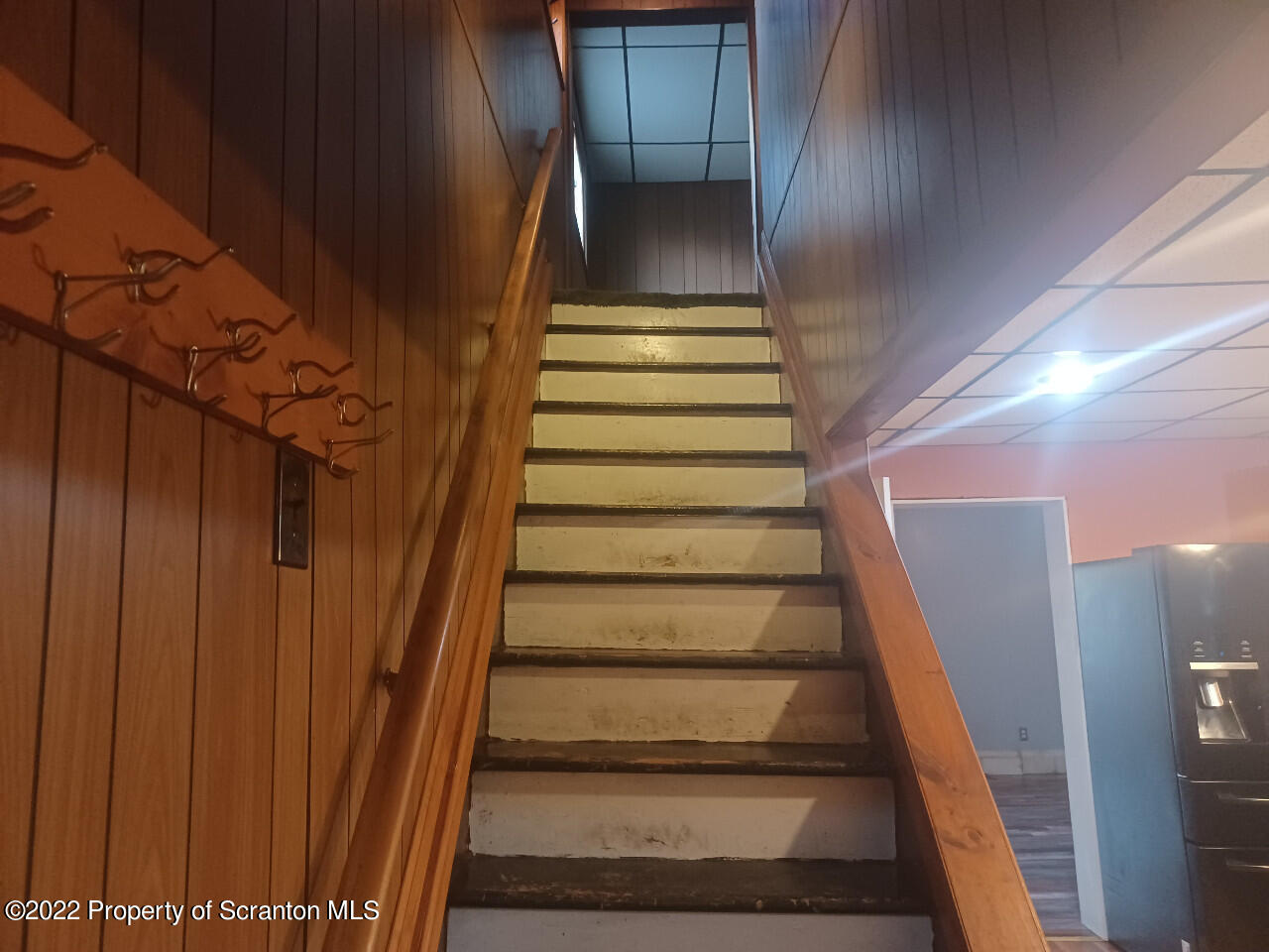 2032 Delaware Street Dunmore, PA 18512 - Photo 21 of 51 2032 DELAWARE ST UPSTAIRS 2ND FLR