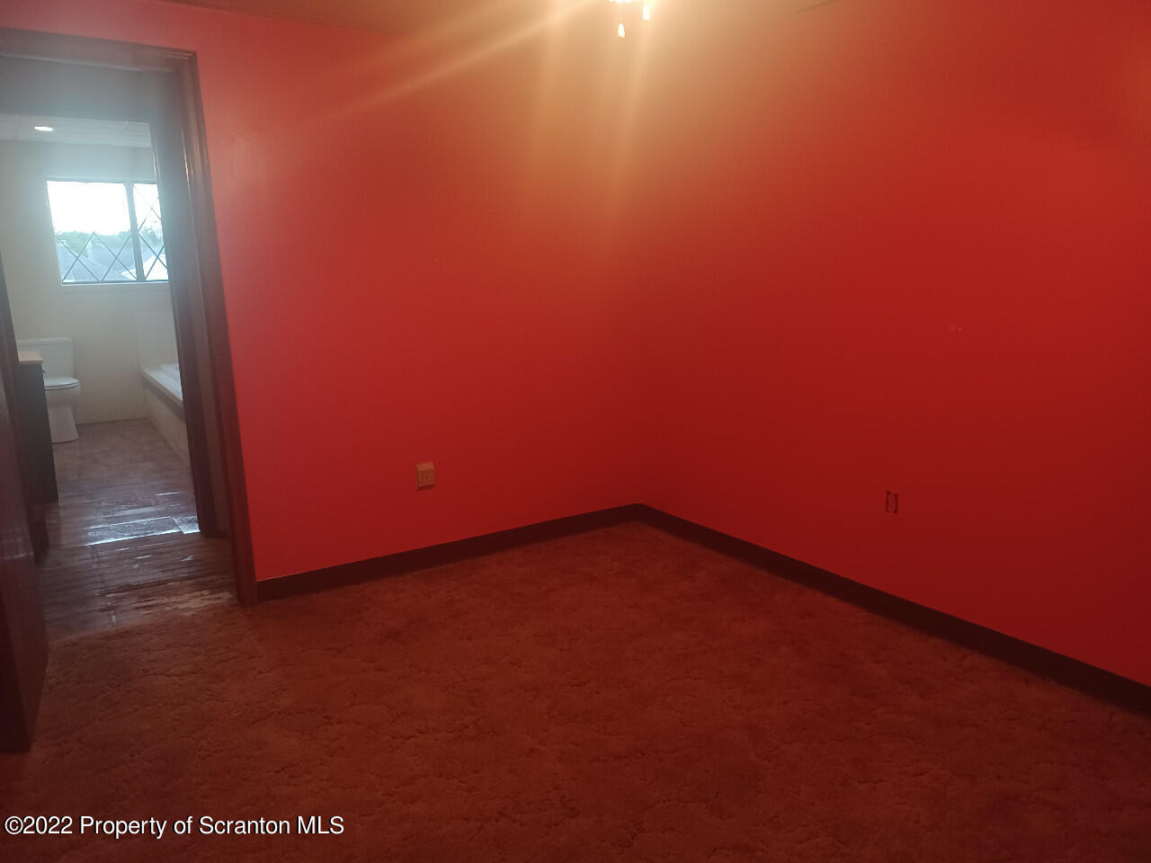 2032 Delaware Street Dunmore, PA 18512 - Photo 27 of 51 2032 DELAWARE ST 2ND FL BDRM 3 PIC 3